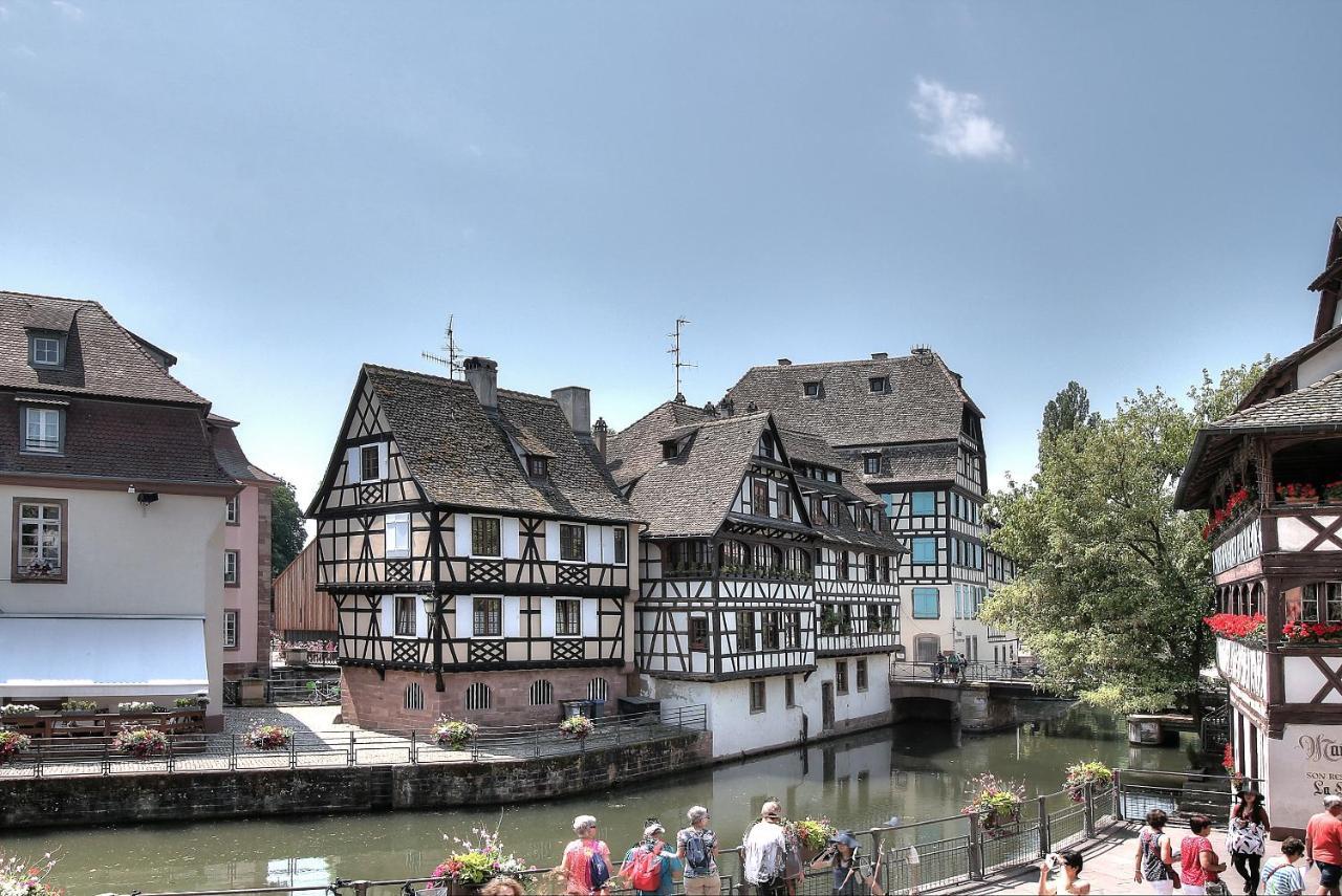 Appartement Le Bain Aux Plantes Strasbourg Exterior foto